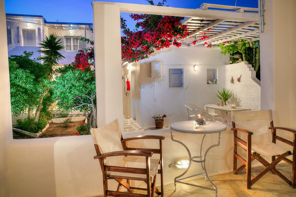 Paros Rita Studios Piso Livadi Ruang foto