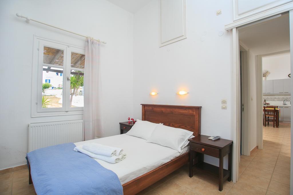 Paros Rita Studios Piso Livadi Ruang foto