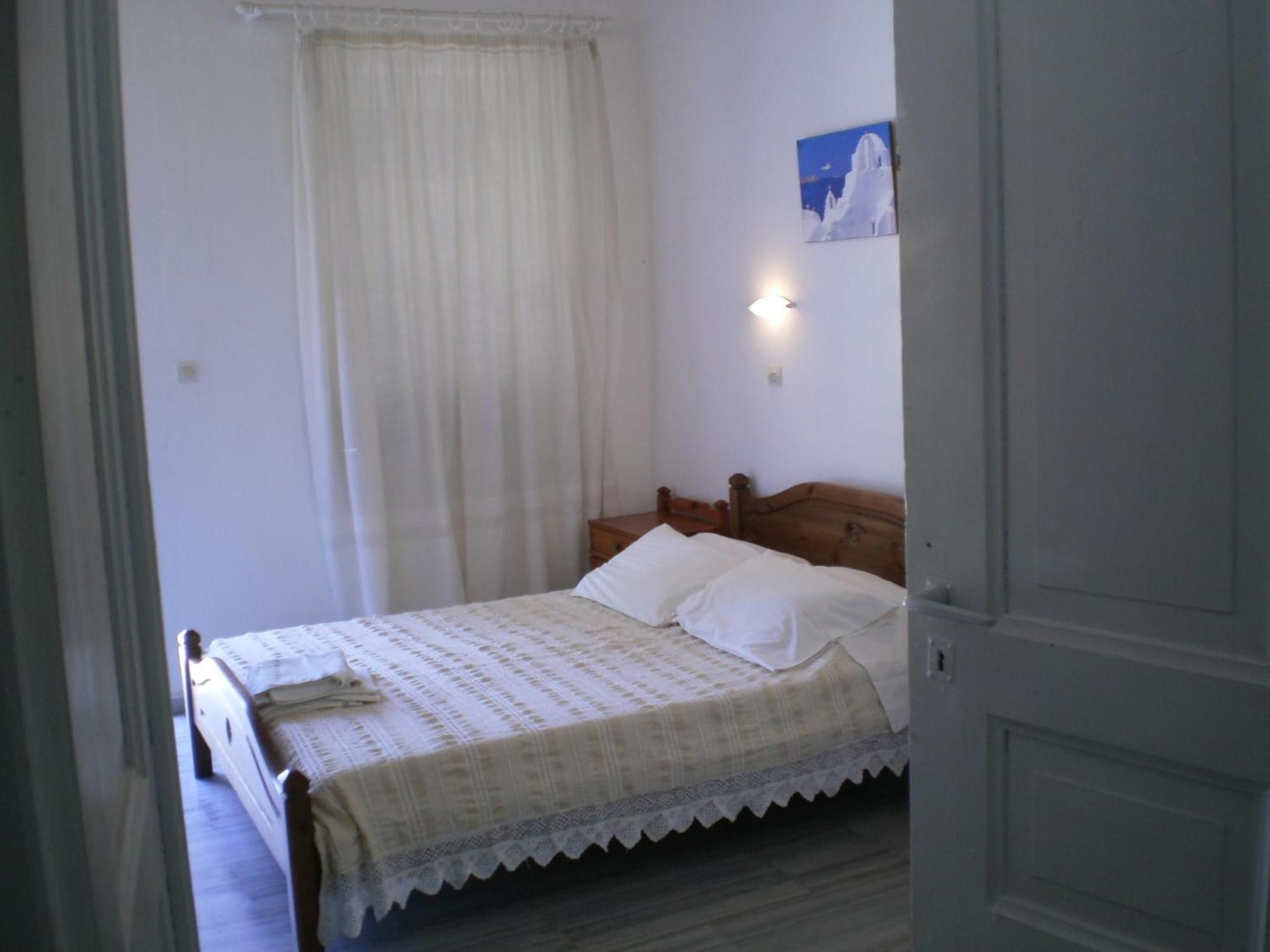 Paros Rita Studios Piso Livadi Ruang foto