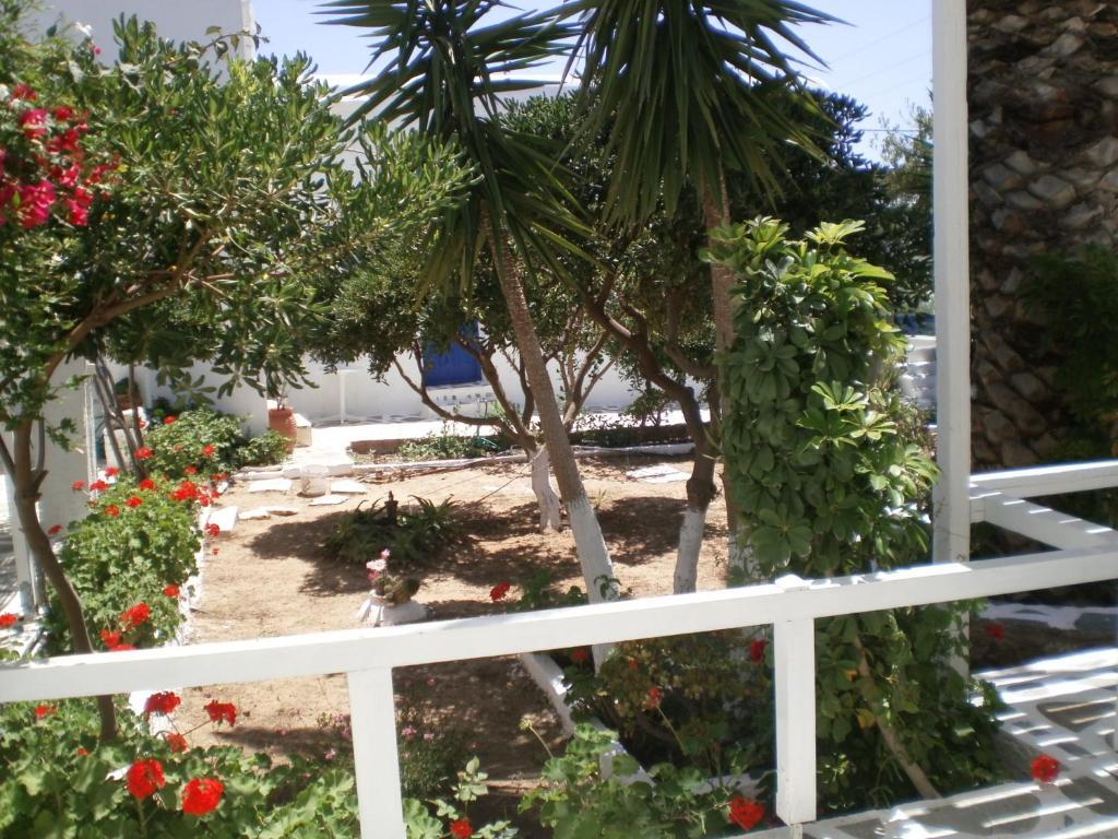 Paros Rita Studios Piso Livadi Bagian luar foto